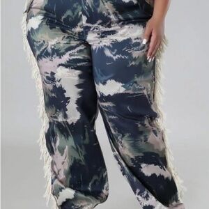 Stylish Women's Camouflage Pants